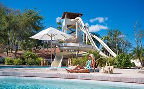 Arizona Grand Resort